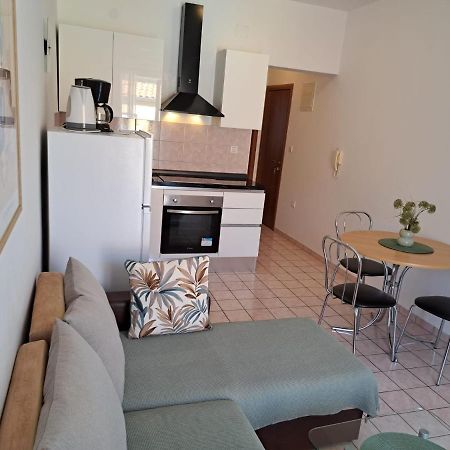 Apartments Bellus Mare Mali Losinj Exterior photo