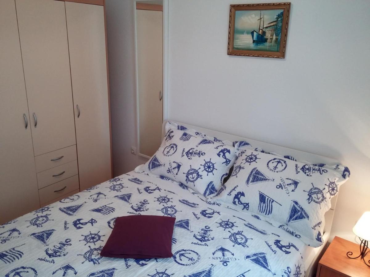 Apartments Bellus Mare Mali Losinj Exterior photo