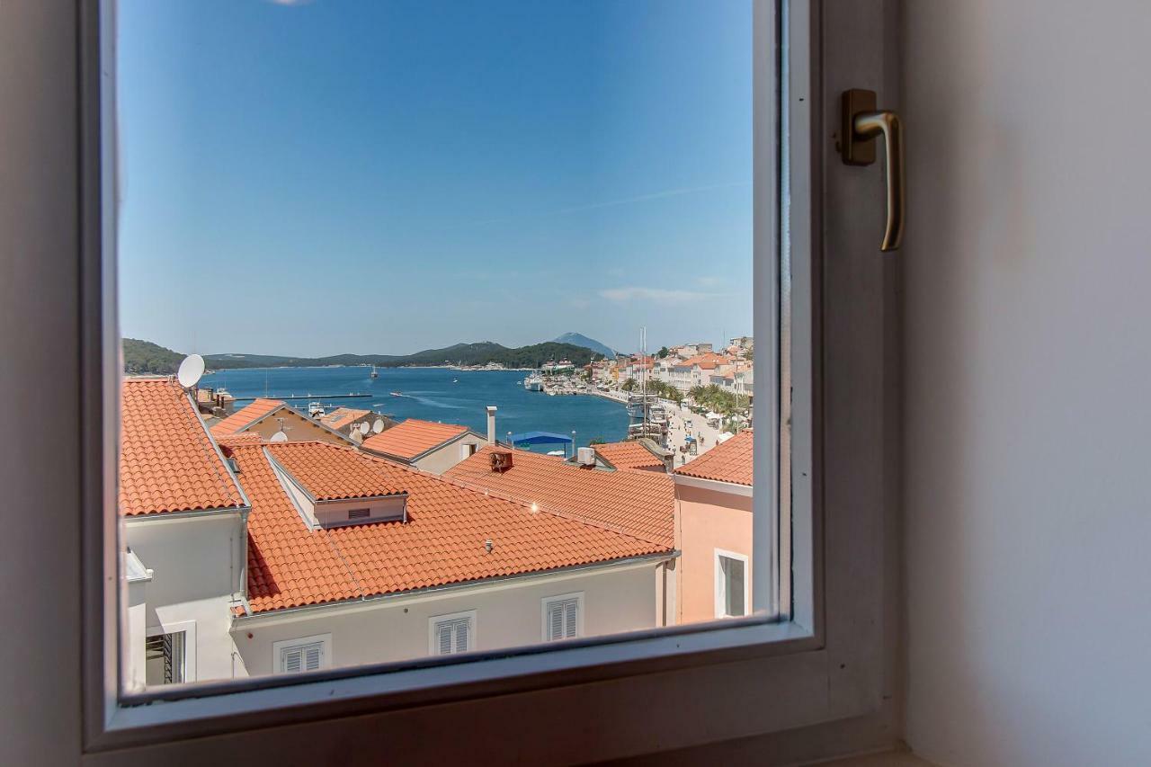 Apartments Bellus Mare Mali Losinj Exterior photo