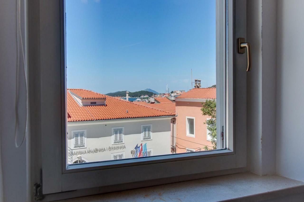 Apartments Bellus Mare Mali Losinj Exterior photo